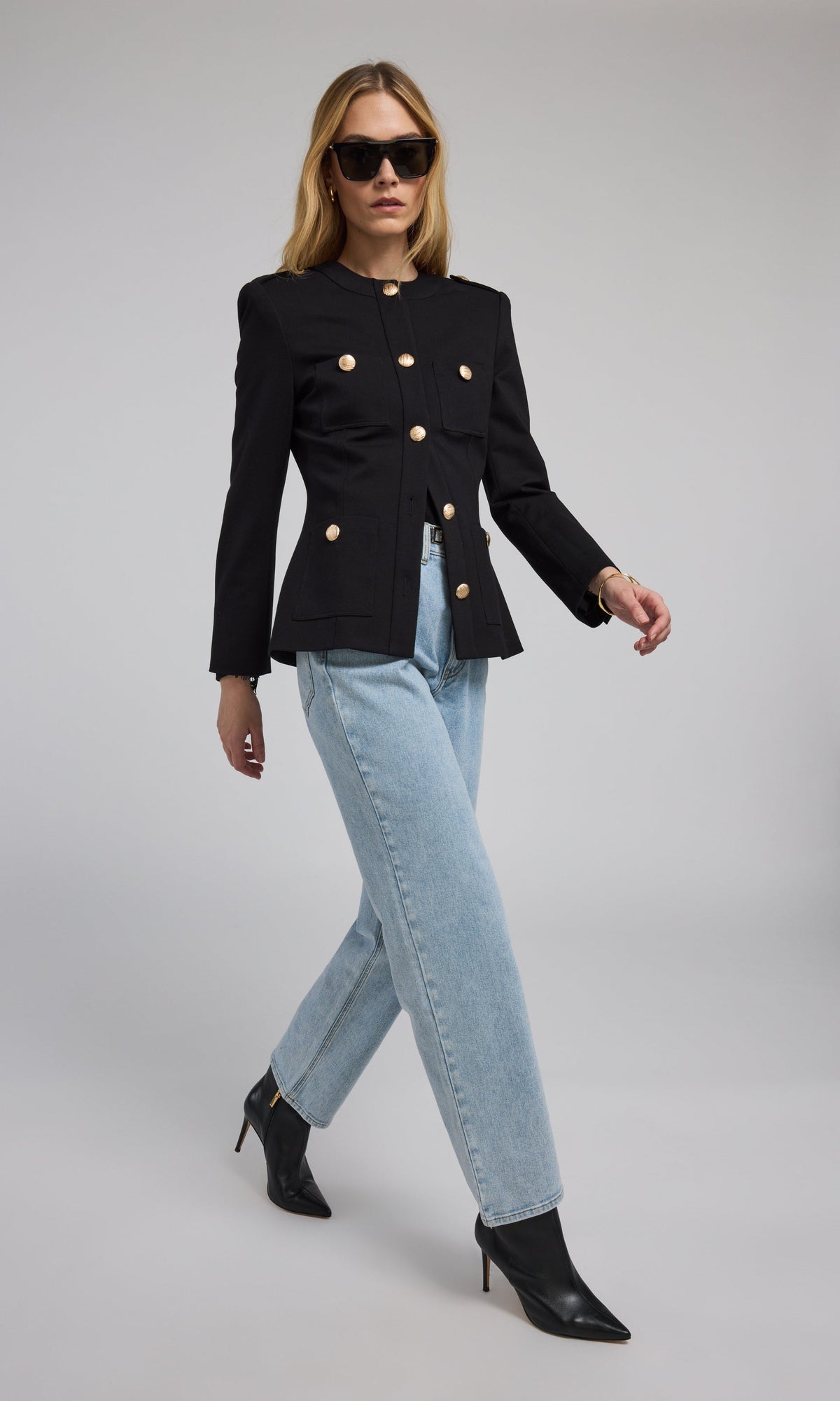 Alec Ponte Blazer